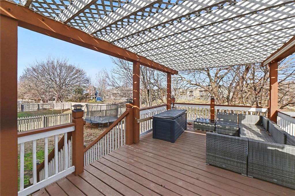 360 W Madison Street — photo 24