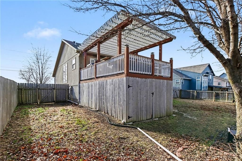 360 W Madison Street — photo 25