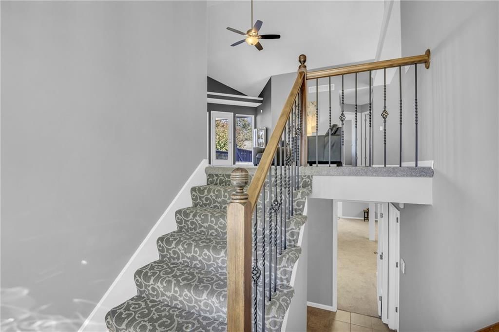 18441 Spruce Street — photo 5