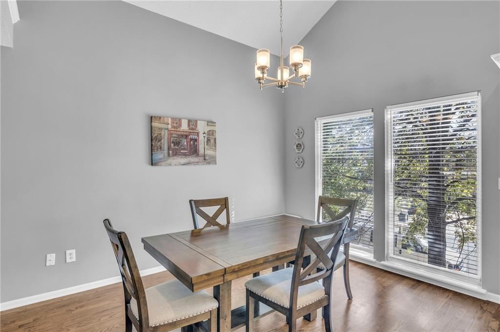 18441 Spruce Street — photo 10