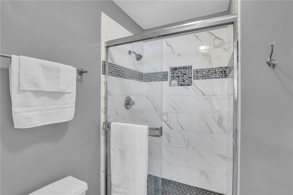 18441 Spruce Street — photo 21