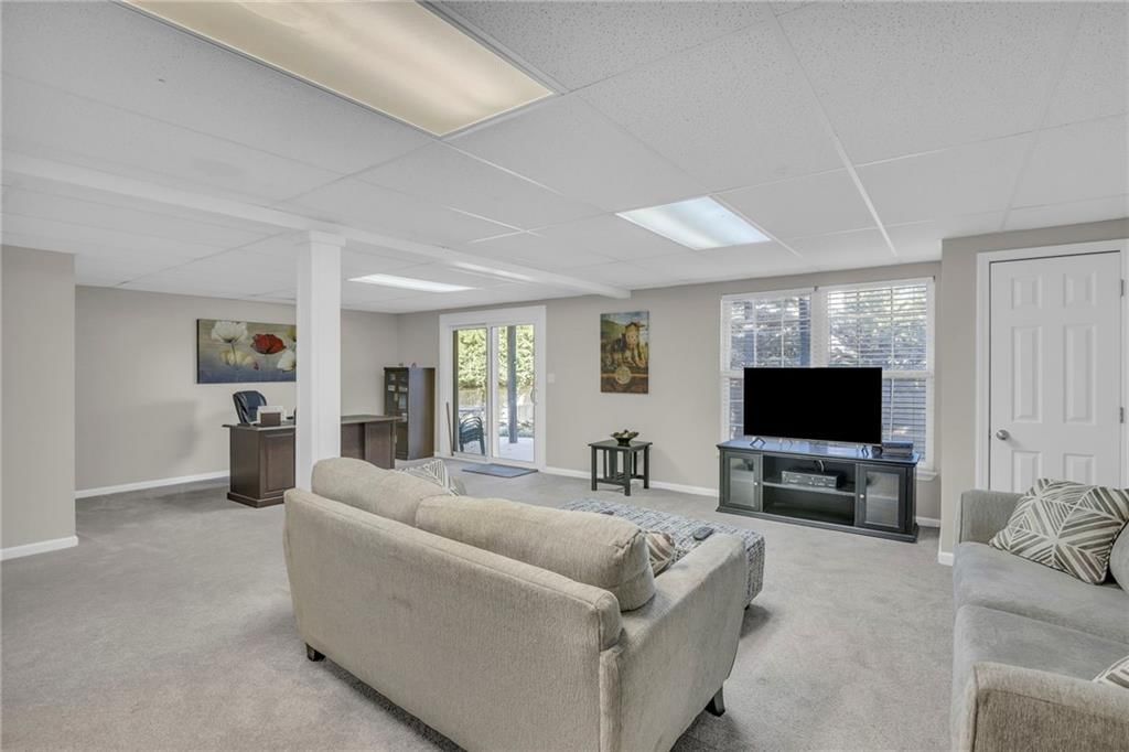 18441 Spruce Street — photo 29
