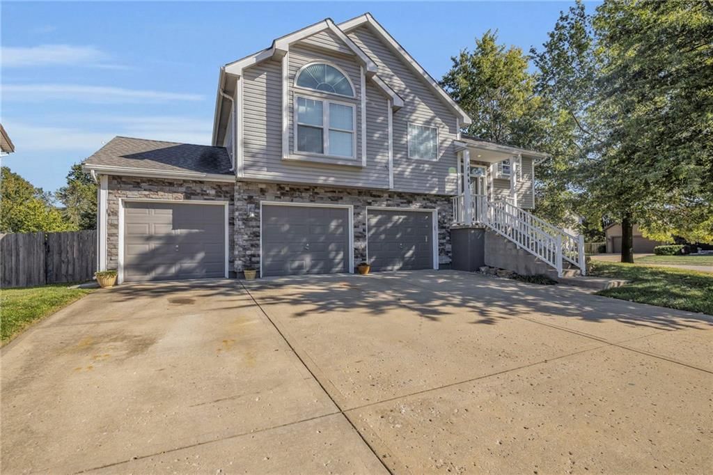 18441 Spruce Street — photo 44