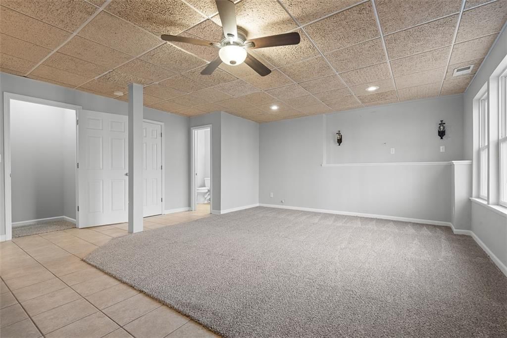 807 Redbud Drive — photo 23