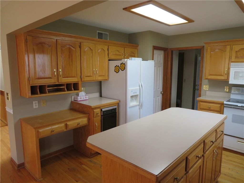 114 Overhill Drive — photo 13