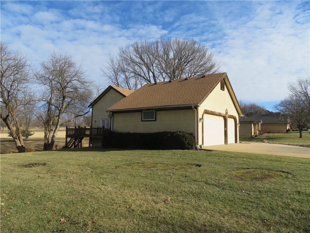 114 Overhill Drive — photo 59