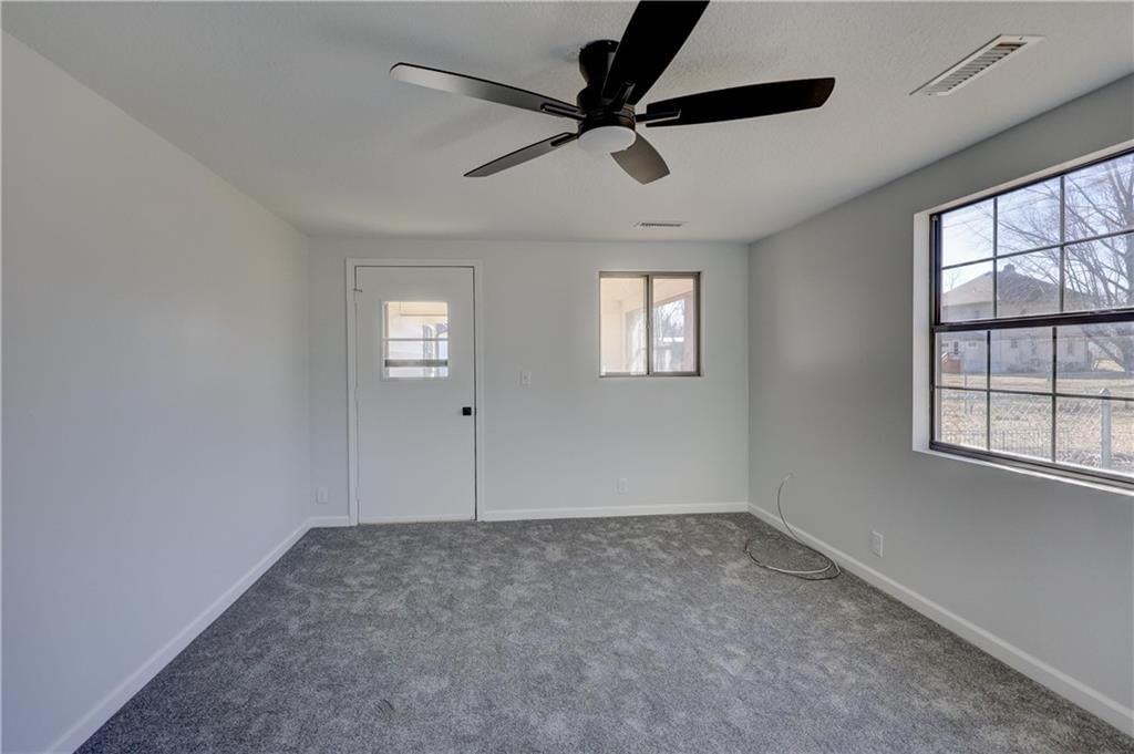 425 N Idaho Avenue — photo 15