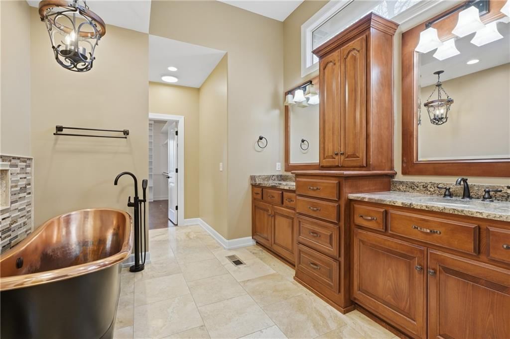 6205 NW Saddle Club Court — photo 17
