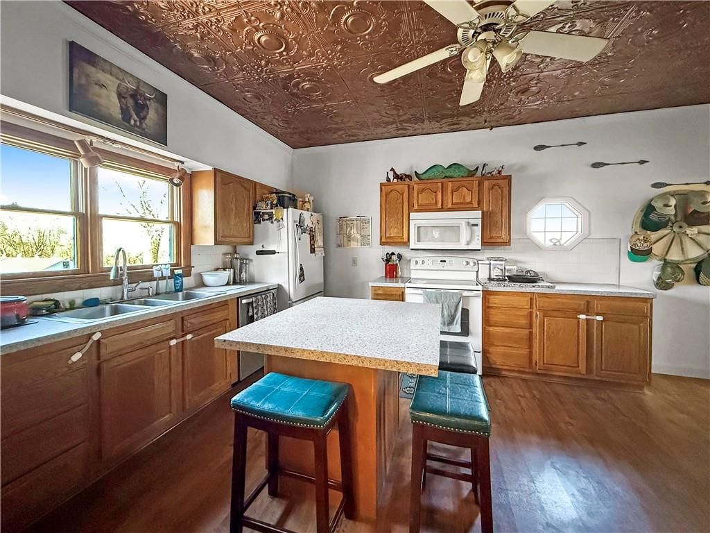 20628 Elm Drive — photo 17