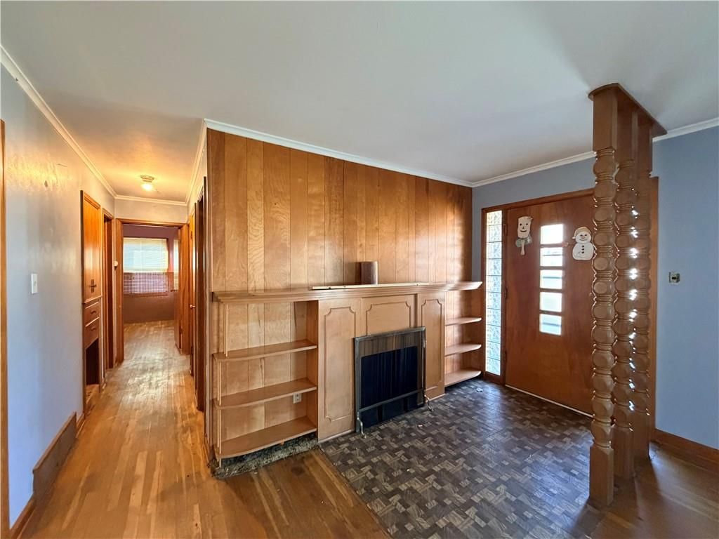 102 E Mckay Street — photo 6
