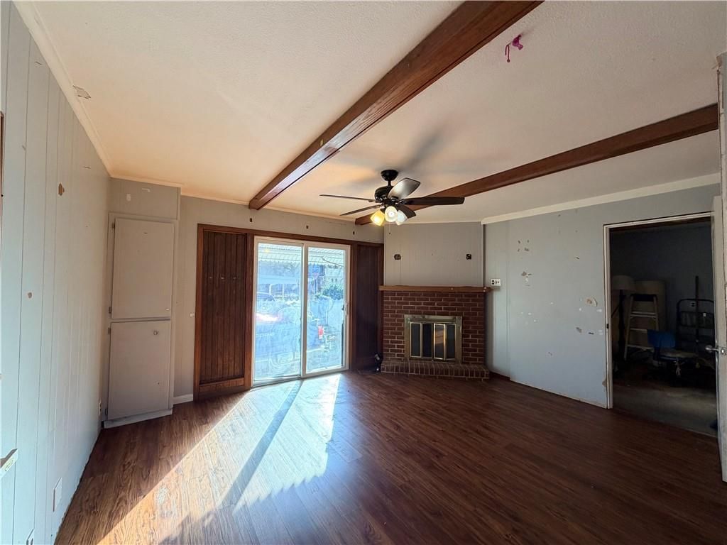 102 E Mckay Street — photo 9