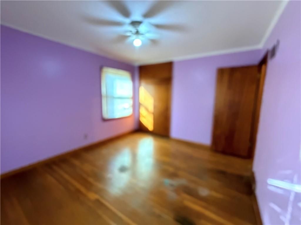 102 E Mckay Street — photo 15