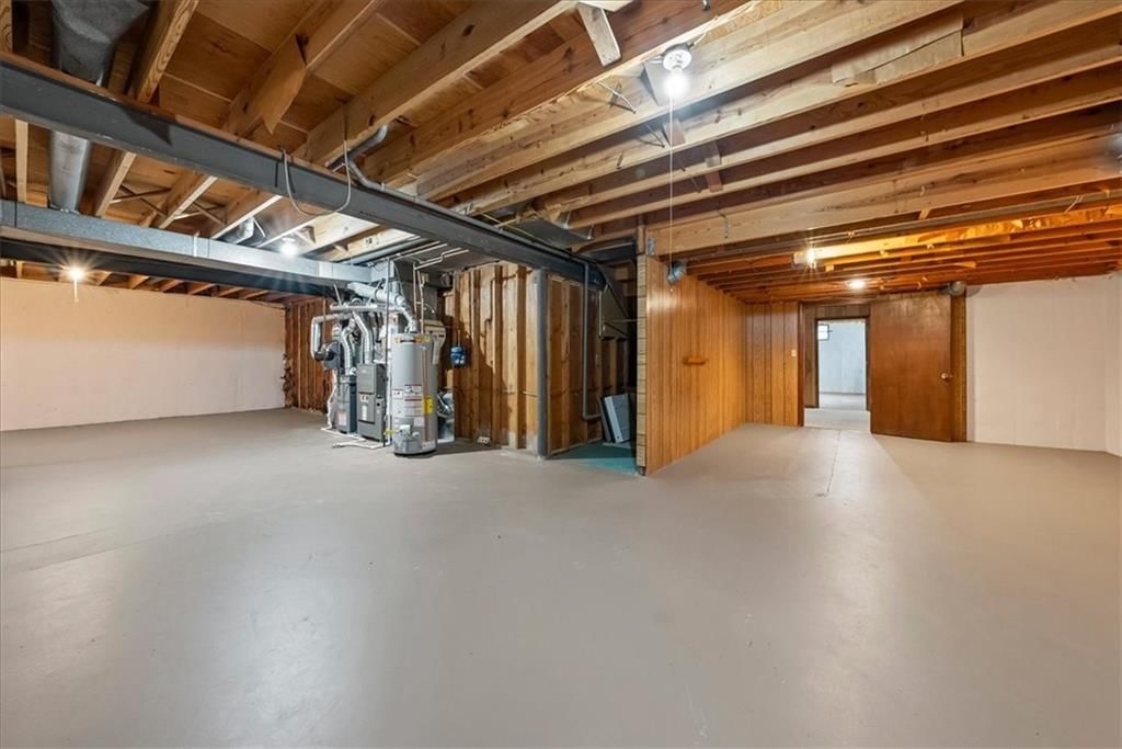 12608 Cherokee Lane — photo 32
