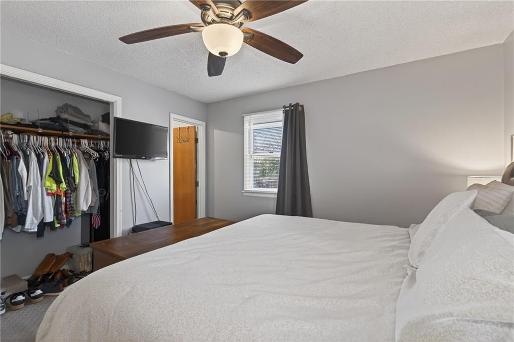 1325 N Harvey Drive — photo 22