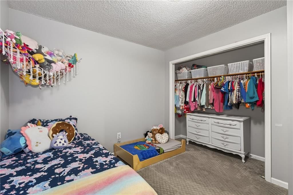 1325 N Harvey Drive — photo 26