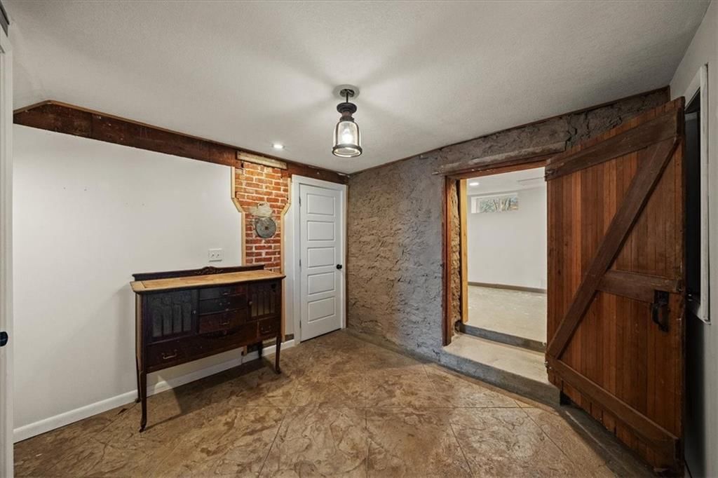 904 E Kaskaskia Street — photo 22