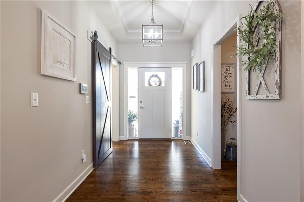 1300 NW Crestwood Drive — photo 4