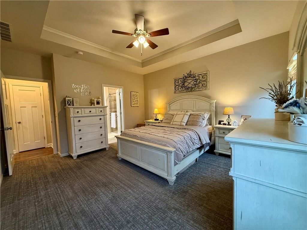 1300 NW Crestwood Drive — photo 15