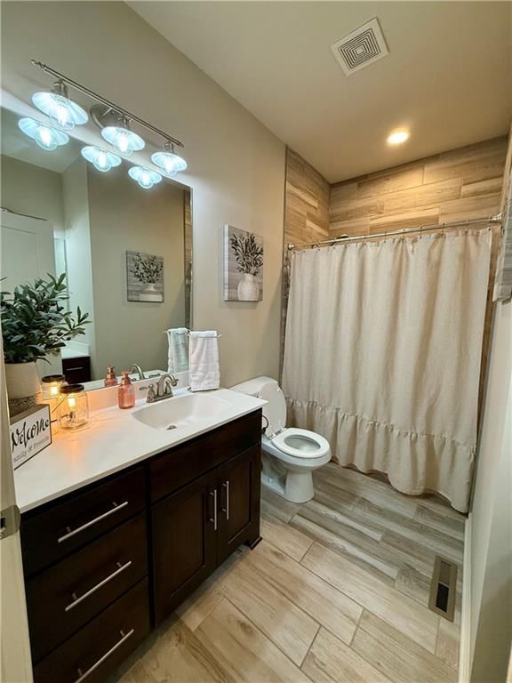 1300 NW Crestwood Drive — photo 19