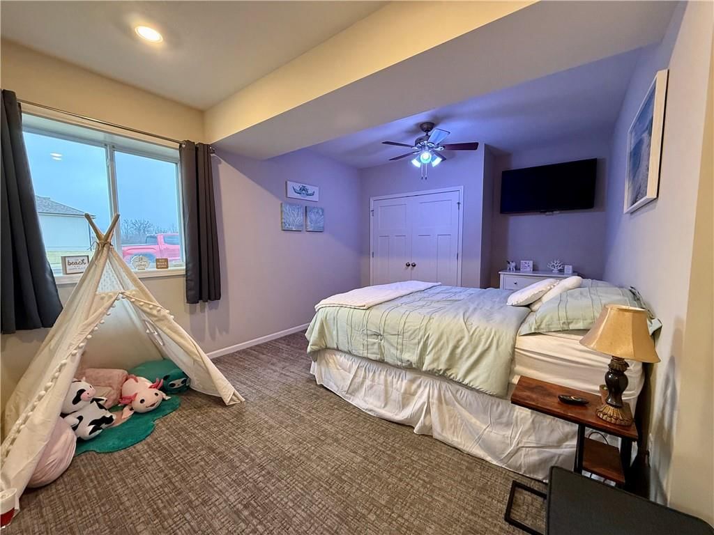 1300 NW Crestwood Drive — photo 32