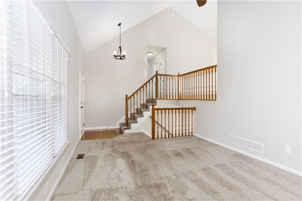 15671 W 140TH Terrace — photo 7