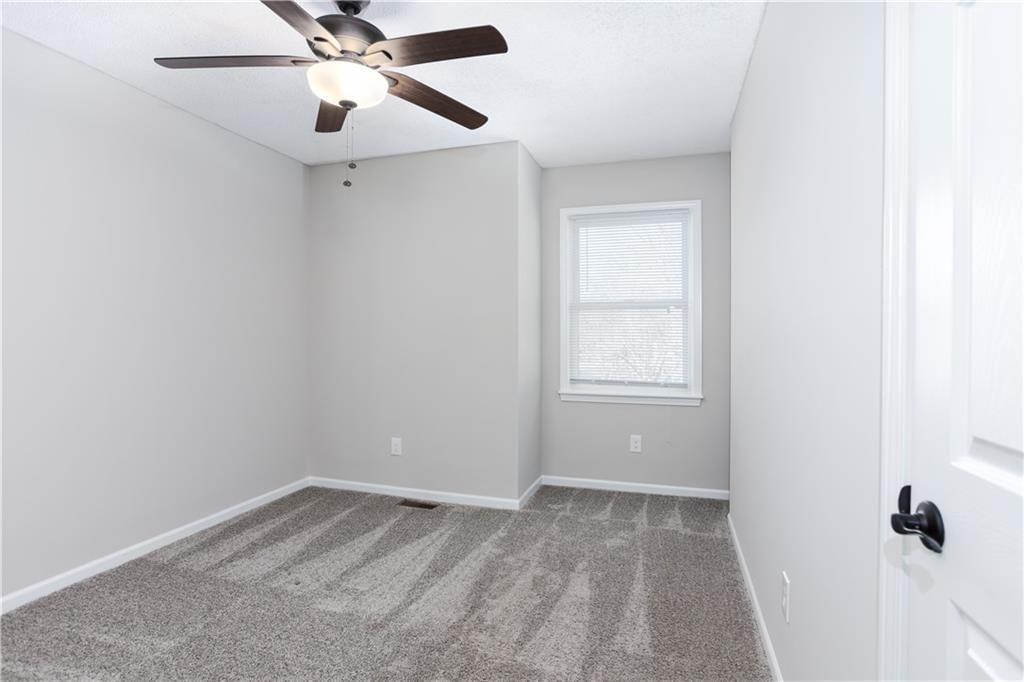 15671 W 140TH Terrace — photo 18