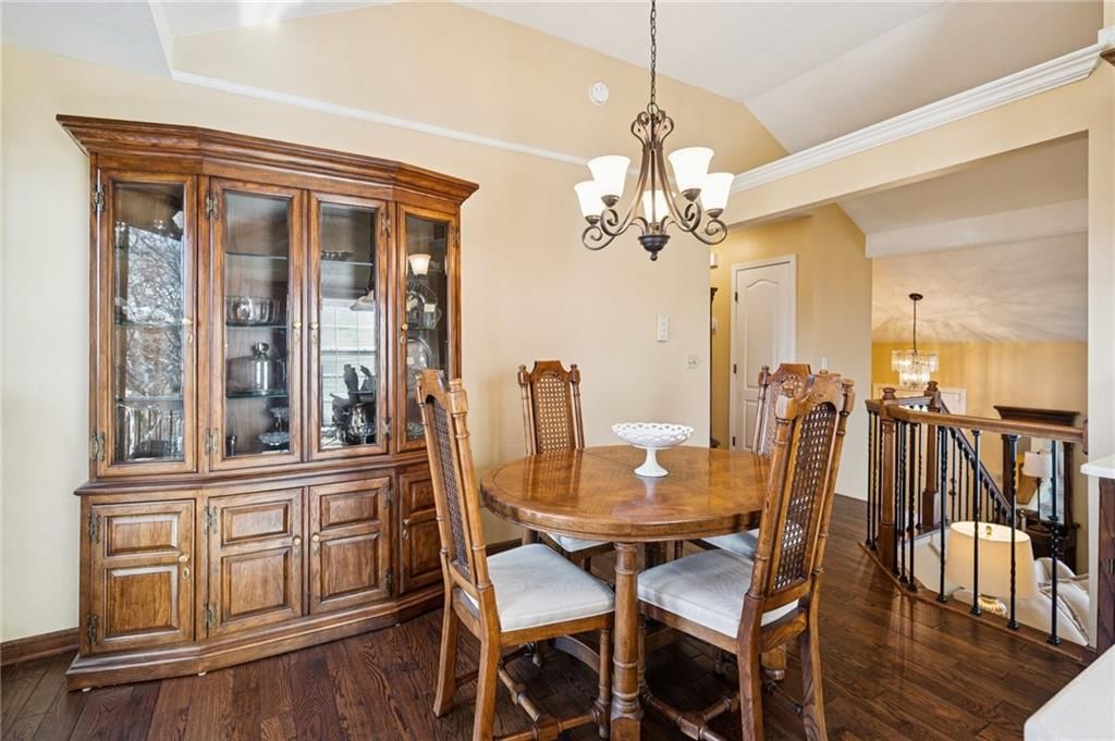 716 Adams Drive — photo 8