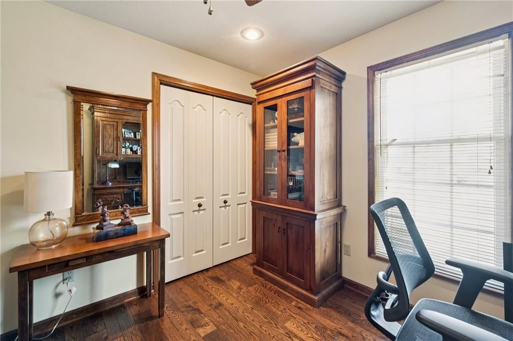 716 Adams Drive — photo 20