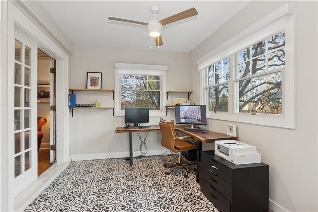 401 W 57 Terrace — photo 24
