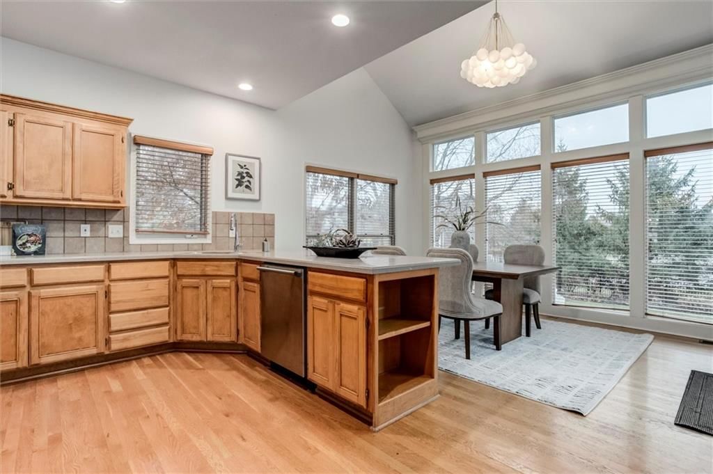 14401 Stearns Street — photo 5