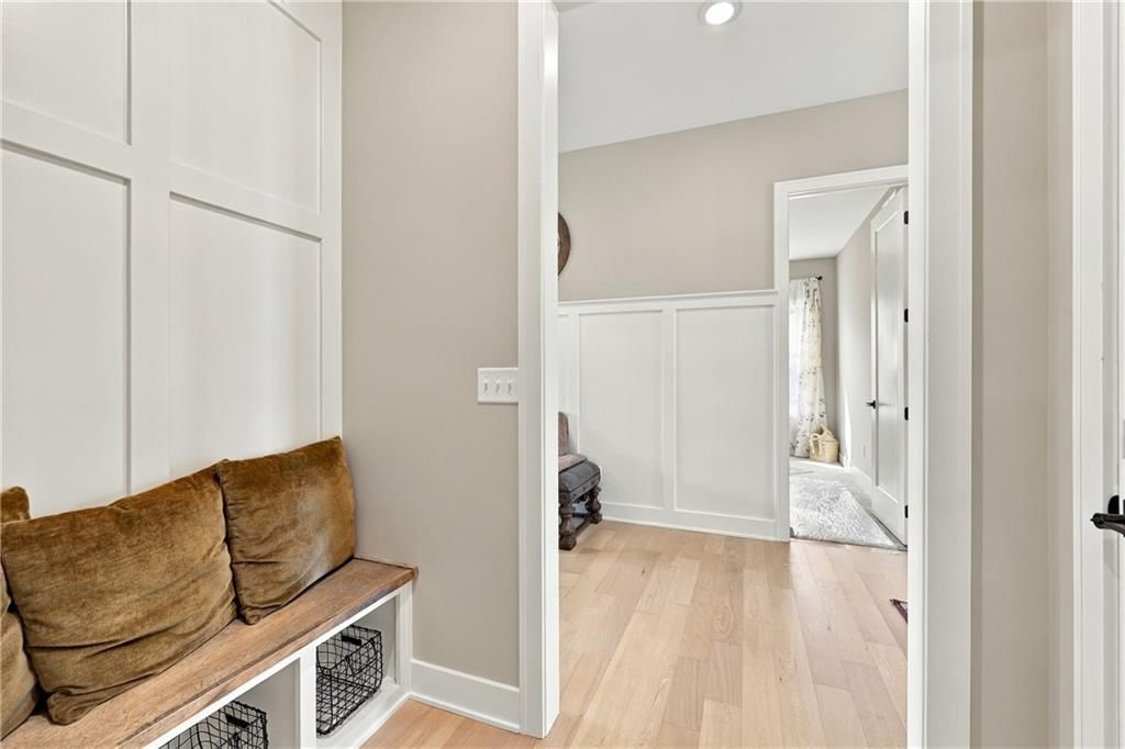 Photo 33 of 33 - 2368 NE Colonnade Avenue, Blue Springs, MO 64029