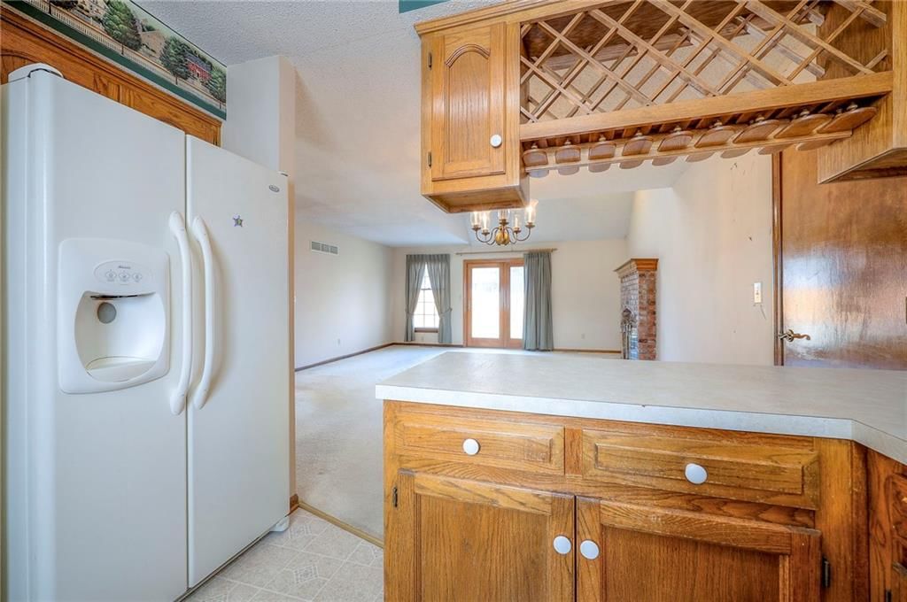 408 NE Deerfield Court — photo 6