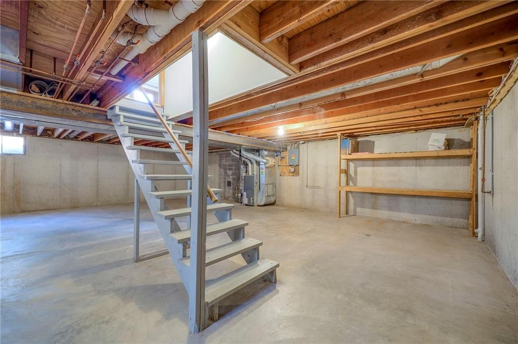 408 NE Deerfield Court — photo 33