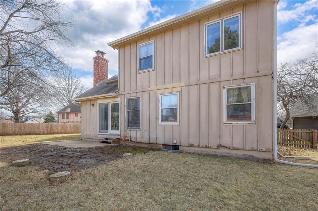 408 NE Deerfield Court — photo 36