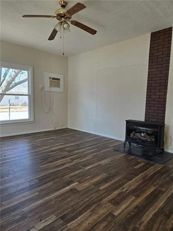 301 E 6th Avenue — photo 4