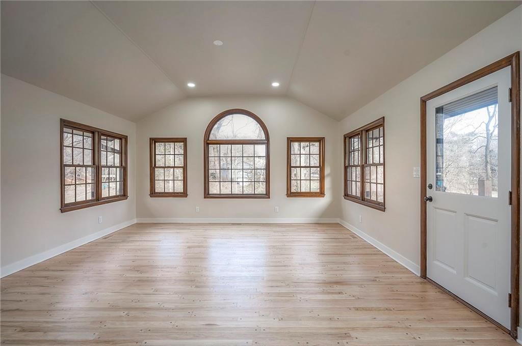 9919 High Drive — photo 12