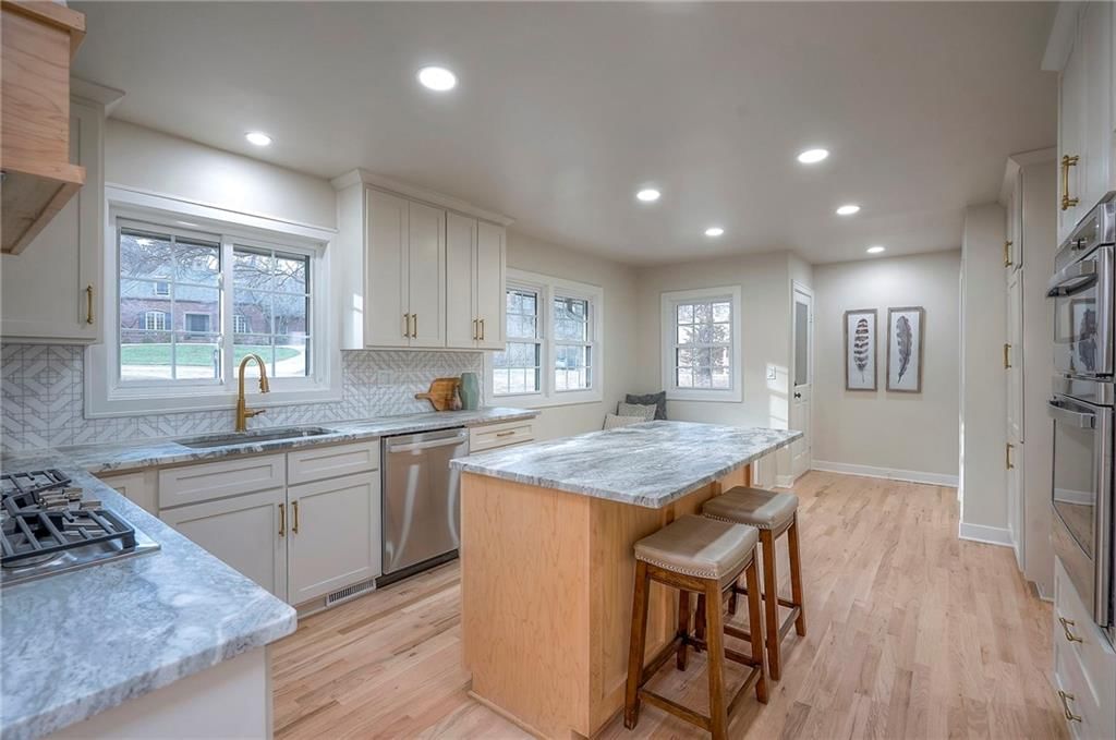 9919 High Drive — photo 13