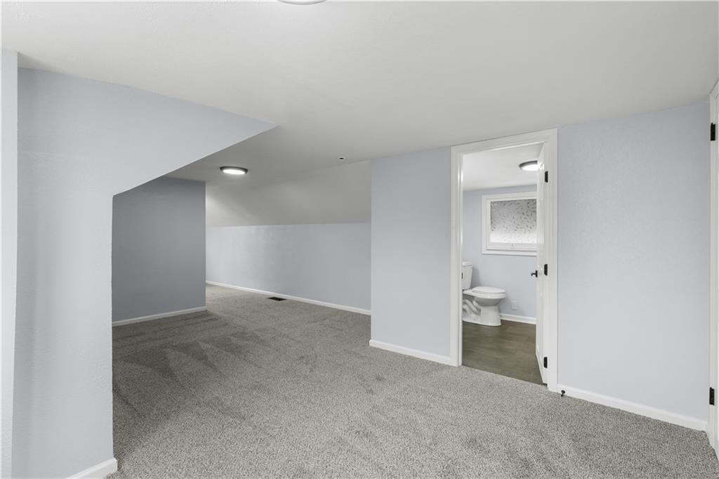 3210 E 73rd Street — photo 18