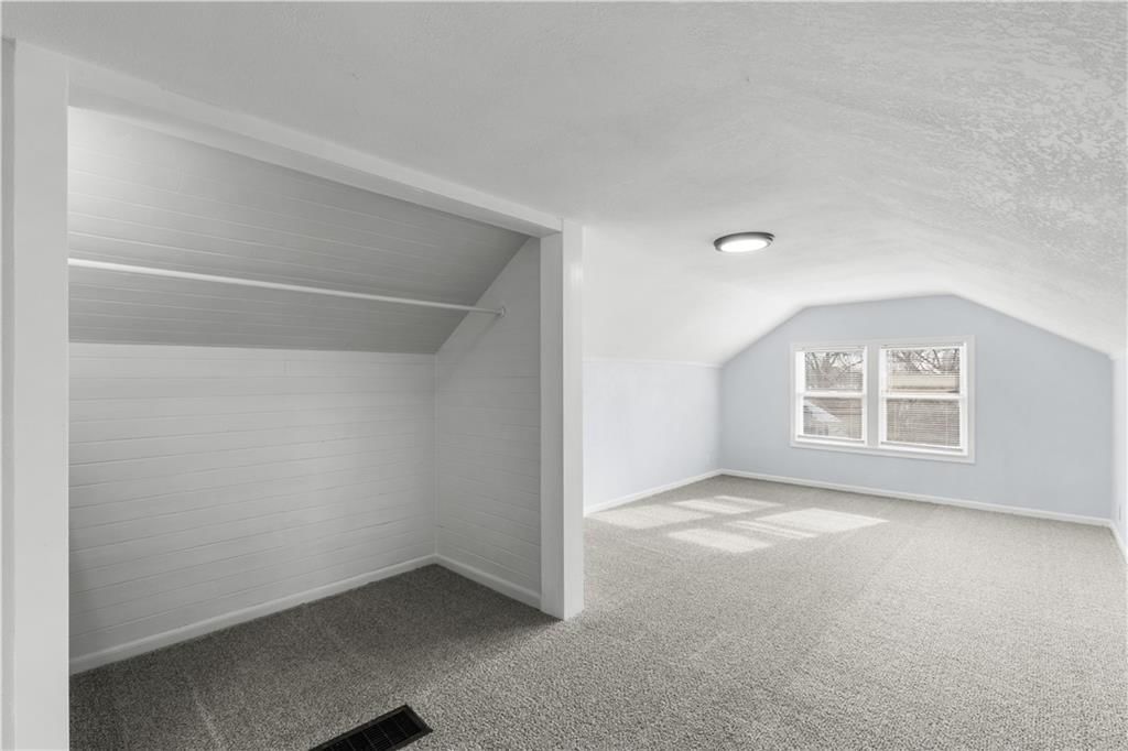 3210 E 73rd Street — photo 21