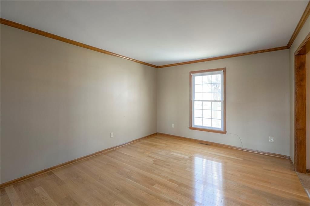 1023 SE Timbercreek Lane — photo 11