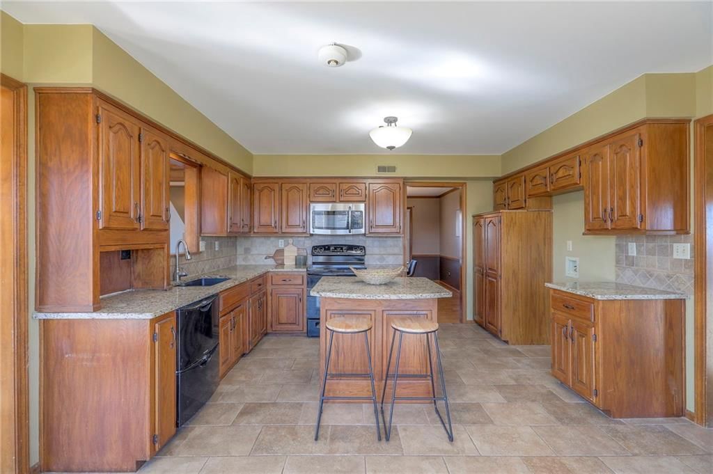 1023 SE Timbercreek Lane — photo 19