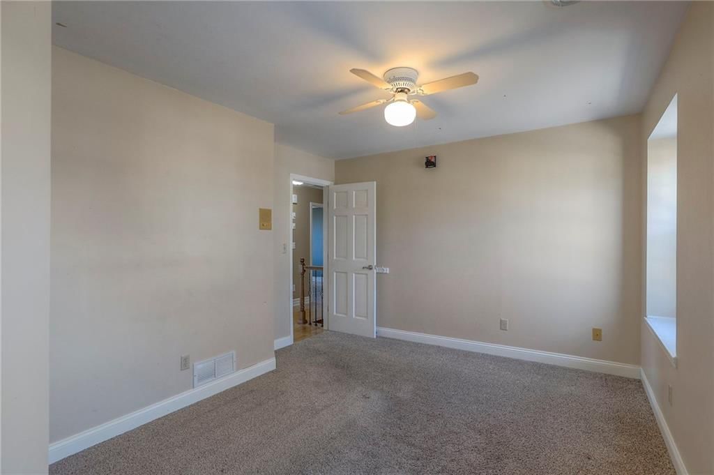 1023 SE Timbercreek Lane — photo 29