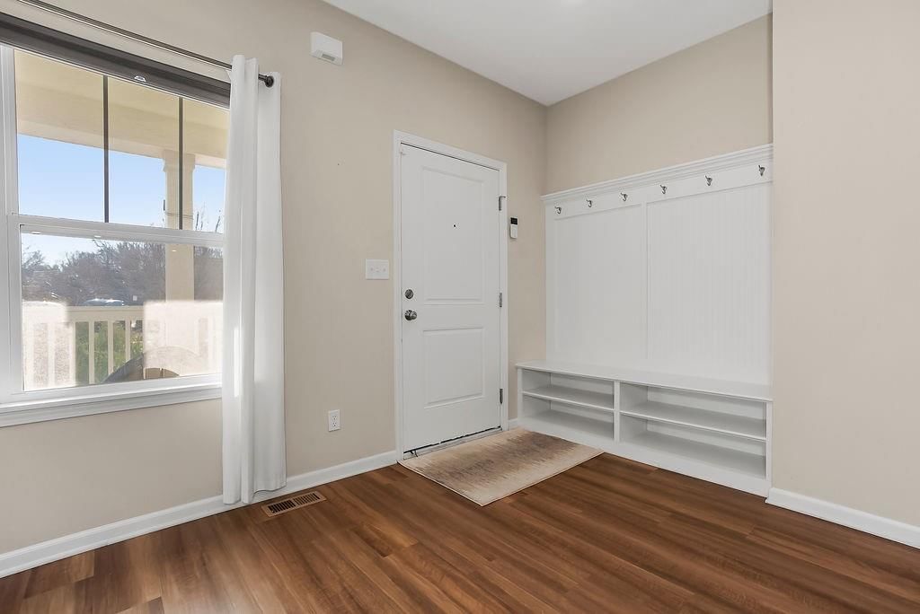 1306 Armstrong Avenue — photo 3