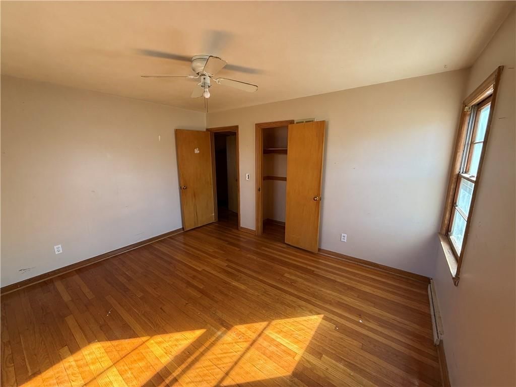 4417 NORWOOD Avenue — photo 3