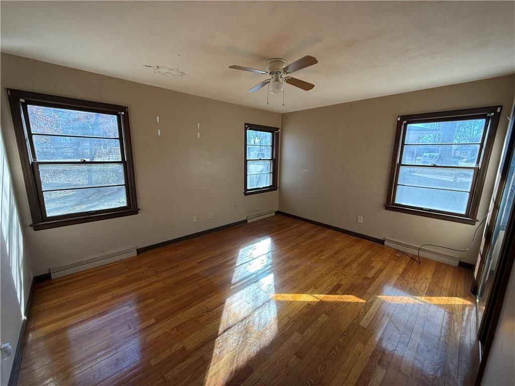 4417 NORWOOD Avenue — photo 6