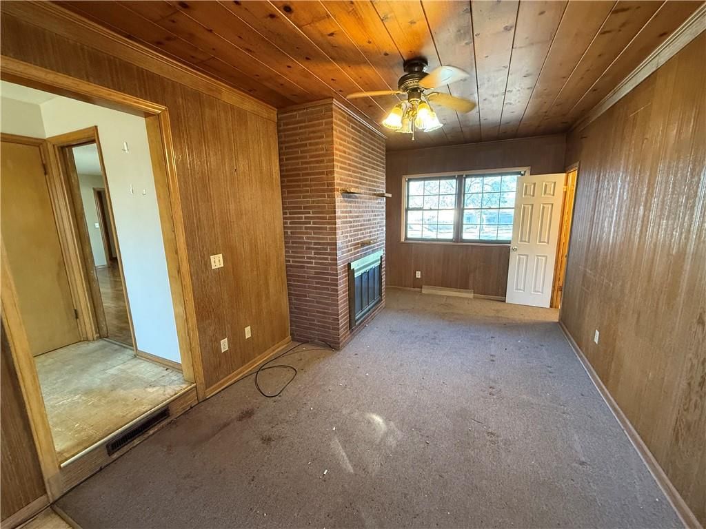 4417 NORWOOD Avenue — photo 15
