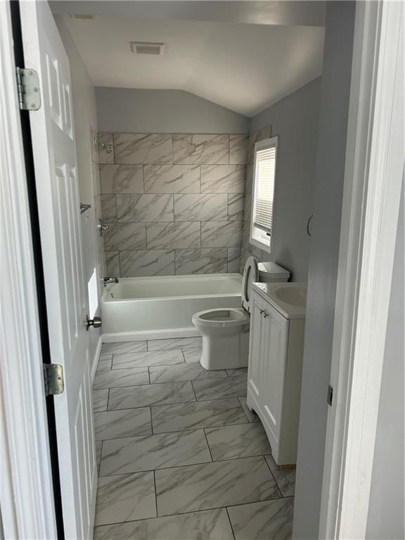 2023 Montgall Avenue — photo 7
