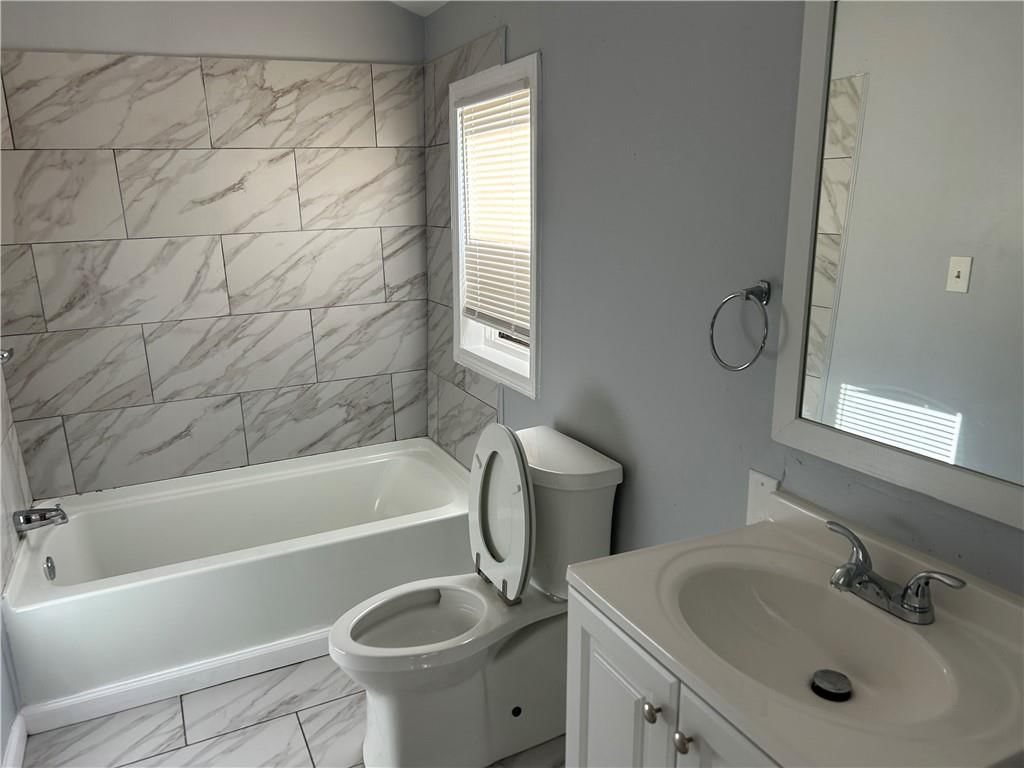 2023 Montgall Avenue — photo 8