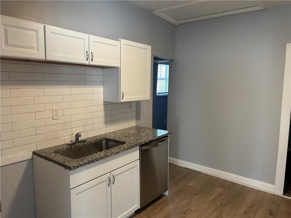 2023 Montgall Avenue — photo 9