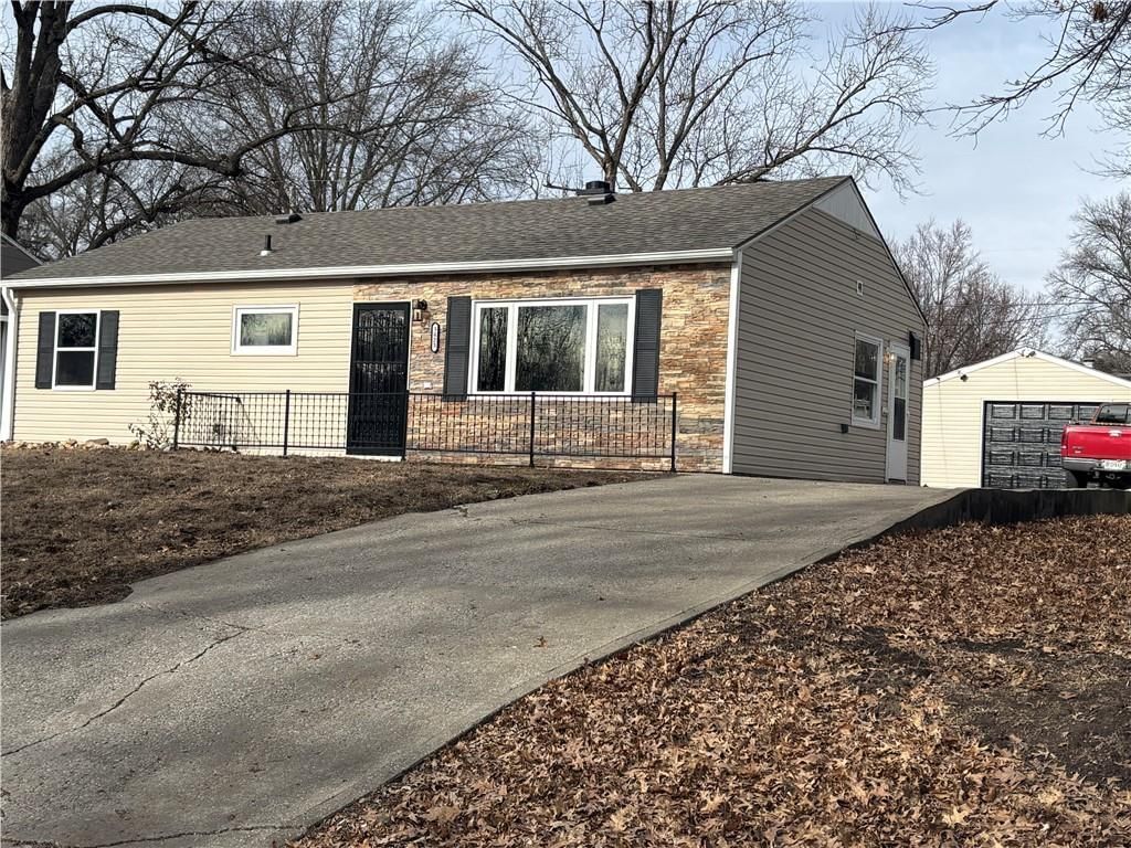 3423 JACKSON Street — photo 1